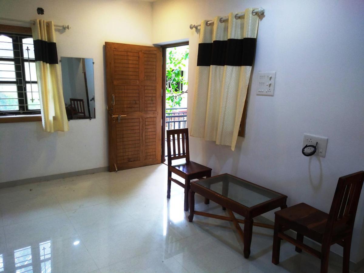 Dsk Studio Apartment, Siolim, Goa. Extérieur photo